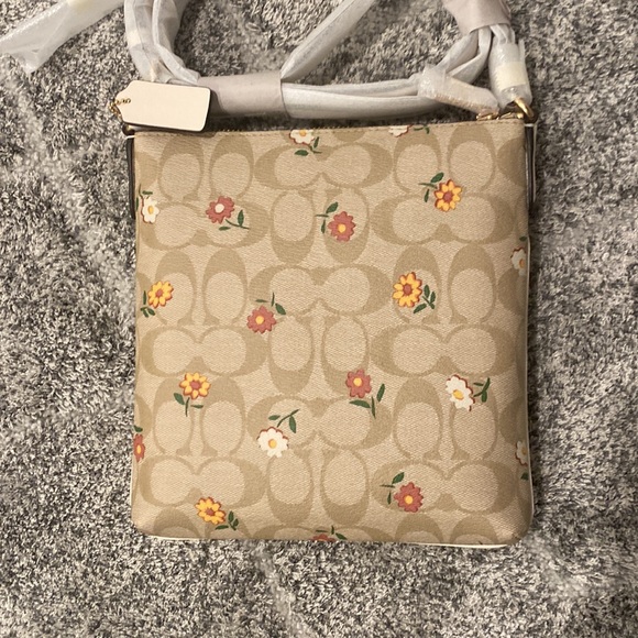 Coach Mini Rowan File Bag - Picture 4 of 8